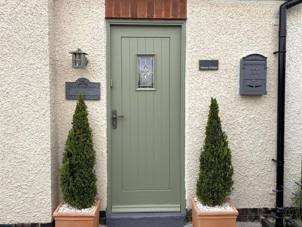 Weaver Cottage, Palmer Road, Sutton-On-Trent, Newark - View 6
