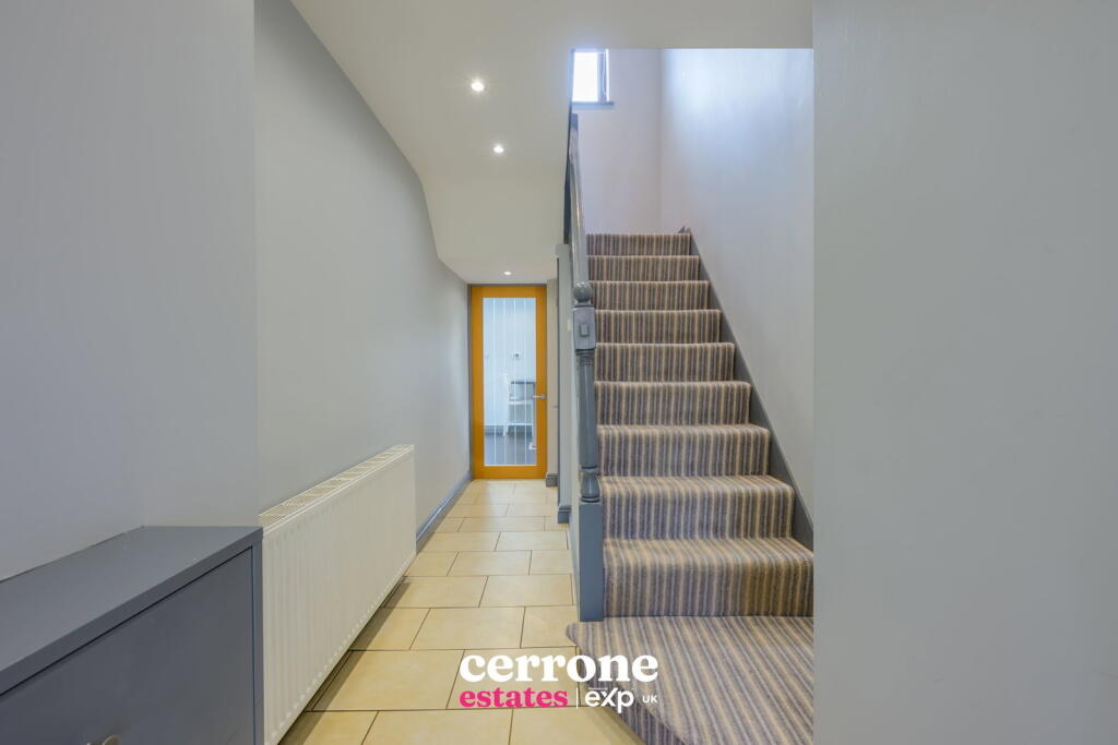 Additional image 3 of Courts Close, Hanbury, Bromsgrove, B60 4BZ