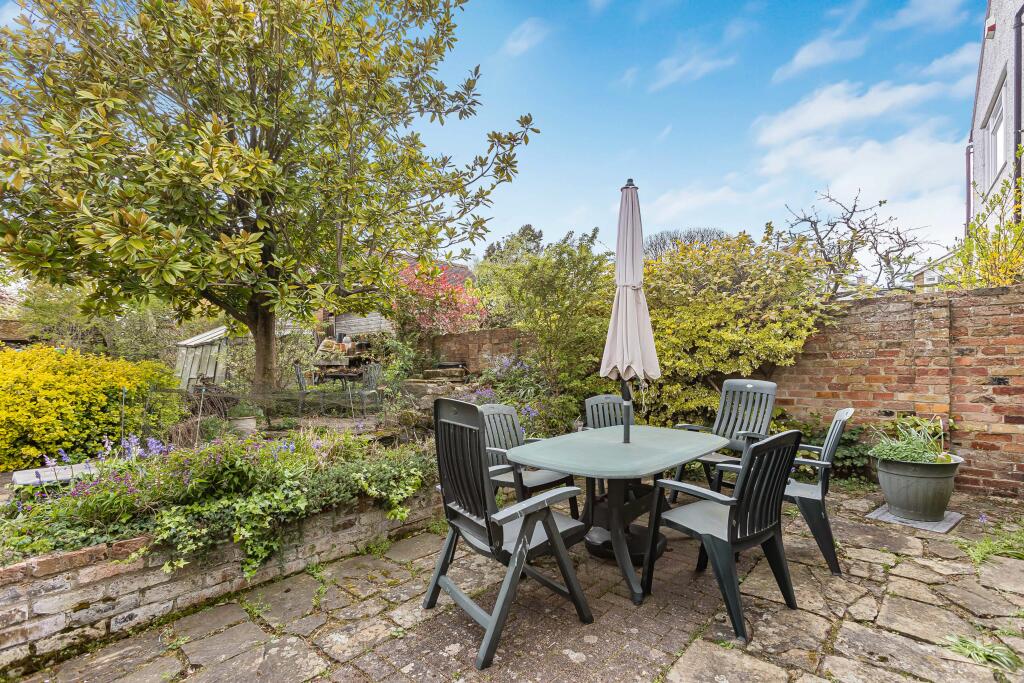 Additional image 21 of Dunstable Road, Redbourn, AL3