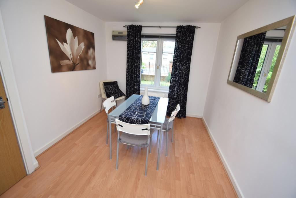 3 bedroom terraced house for rent