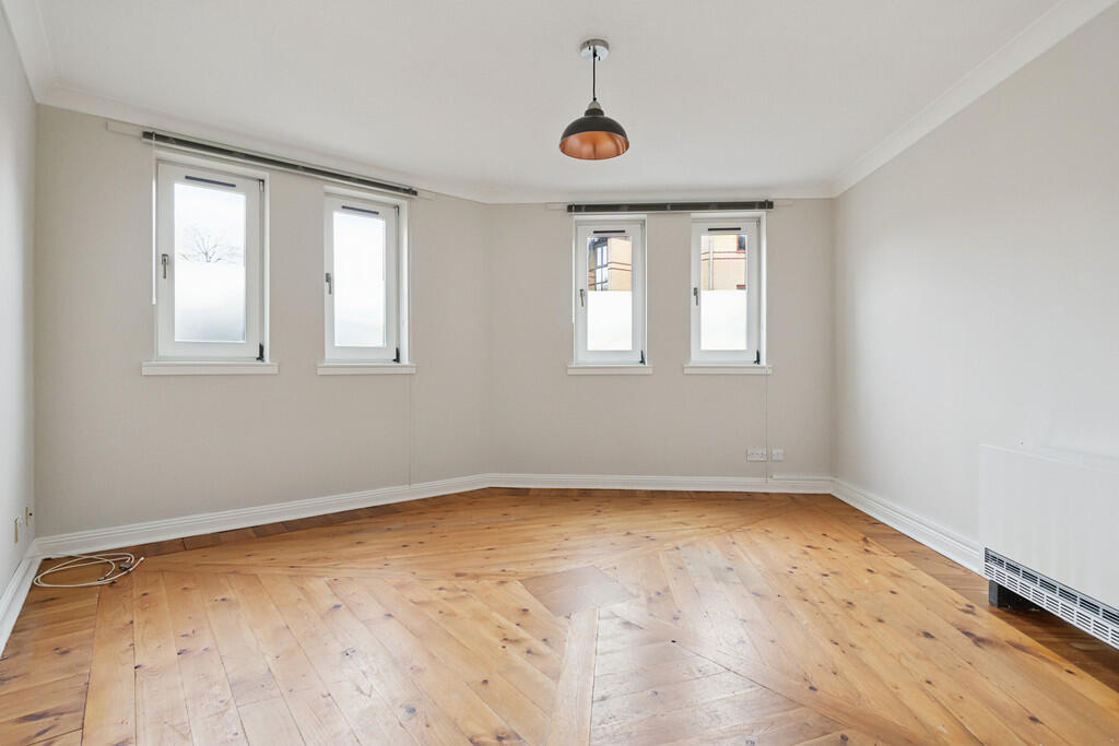 Apartment in Kelvinbridge, Glasgow City - View 2