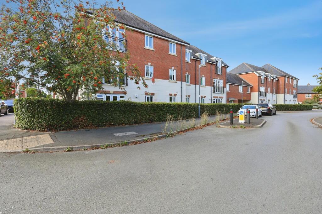Main image of property: Dickens Close, Stratford-upon-Avon, CV37