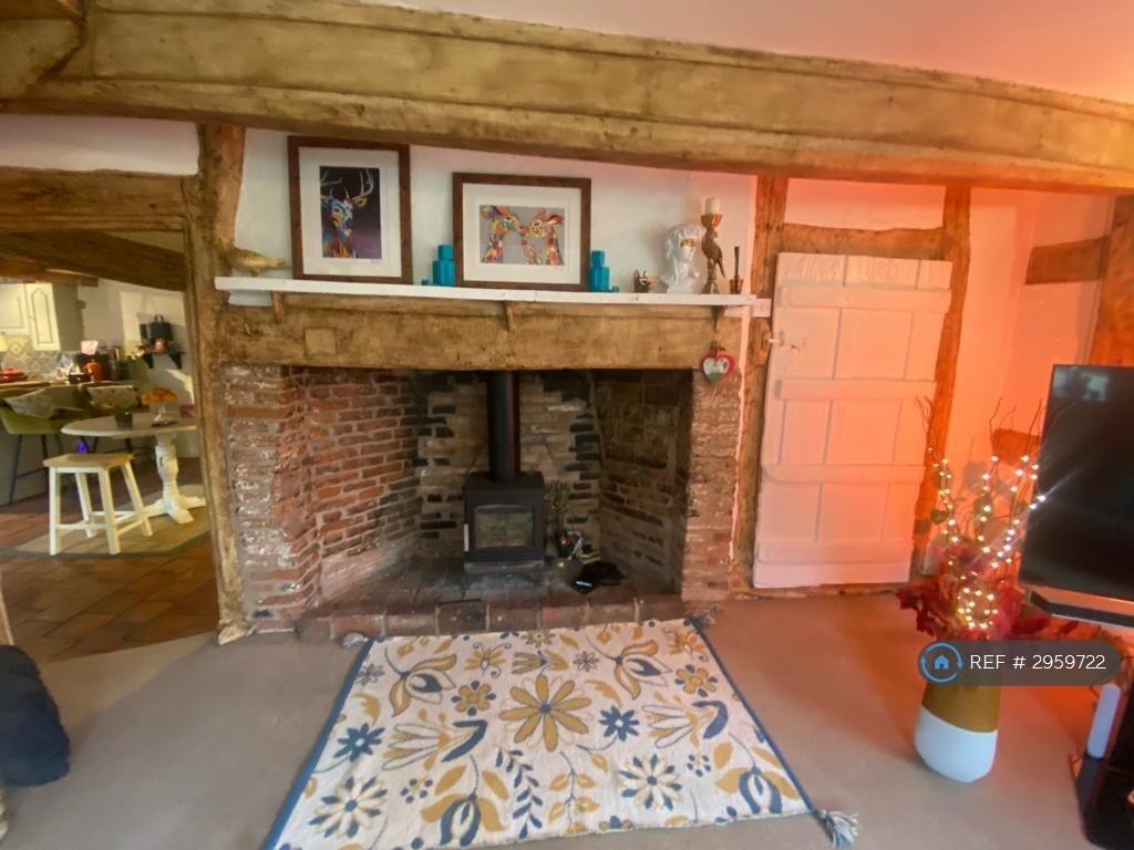 House in Worcester - View 4