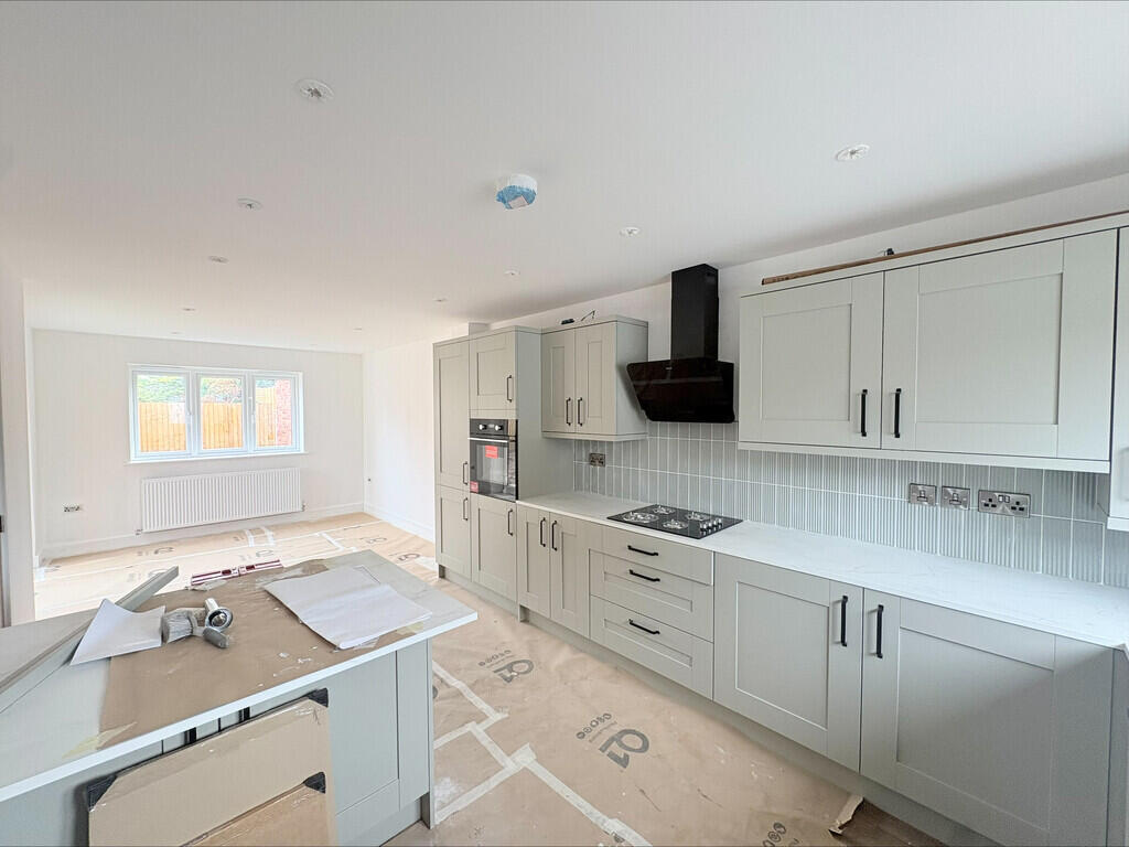 House in Nottingham, Long Eaton - View 4