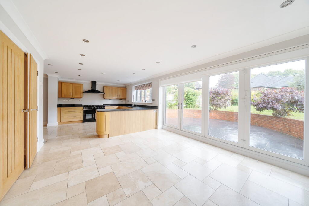 House in Tonbridge - View 5