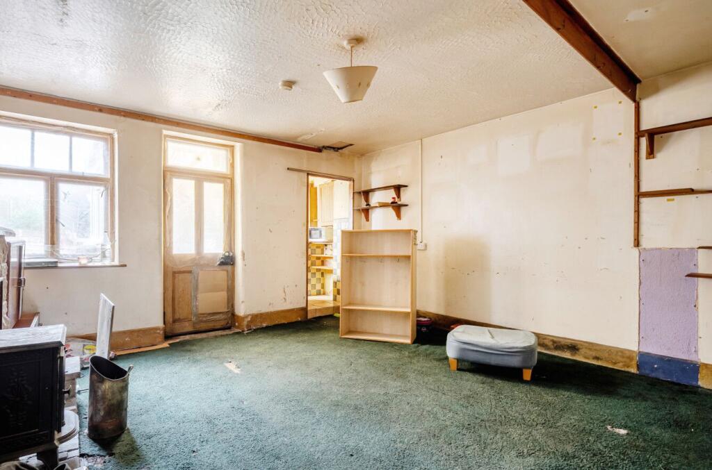 House in Bath - View 5