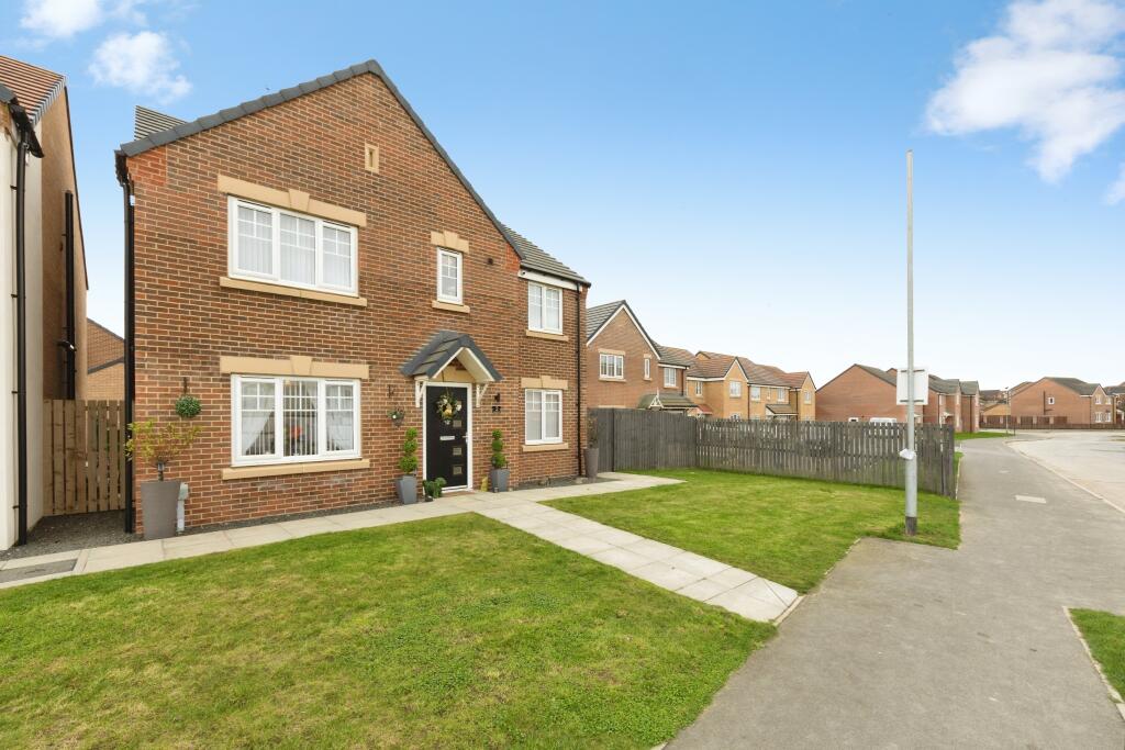 Formby Crescent, Ashington, NE63 photo 3