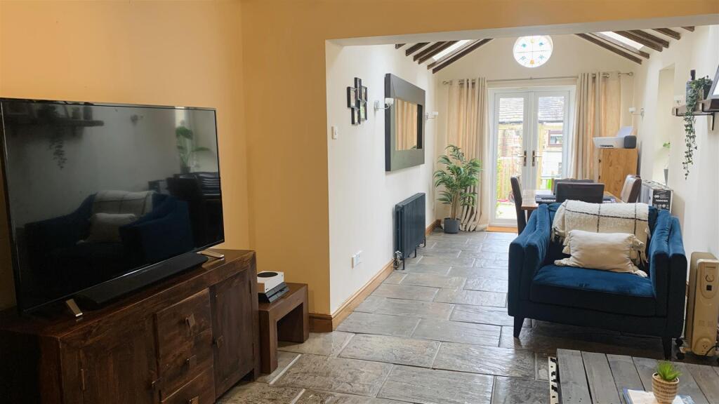 House in Stockport - View 4