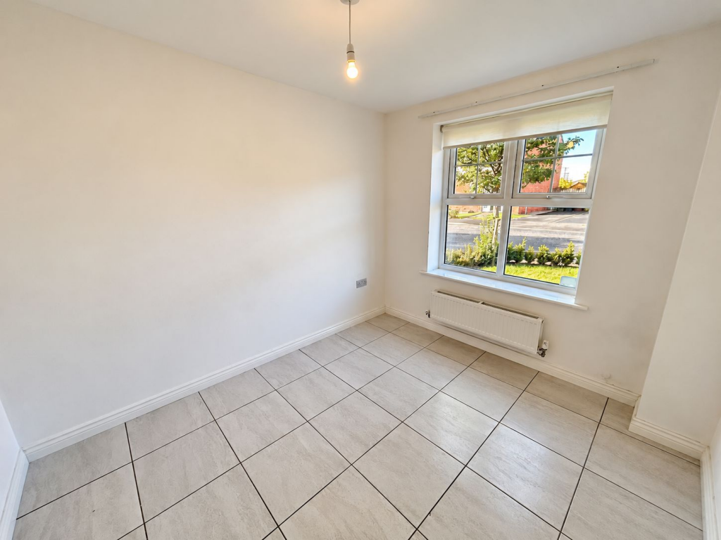 House in North Tyneside, Darsley Green, Benton - View 5