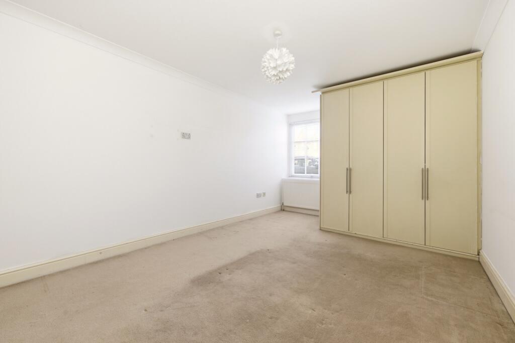 Additional image 7 of West Hall, Napsbury Park, St Albans, Herts, AL2