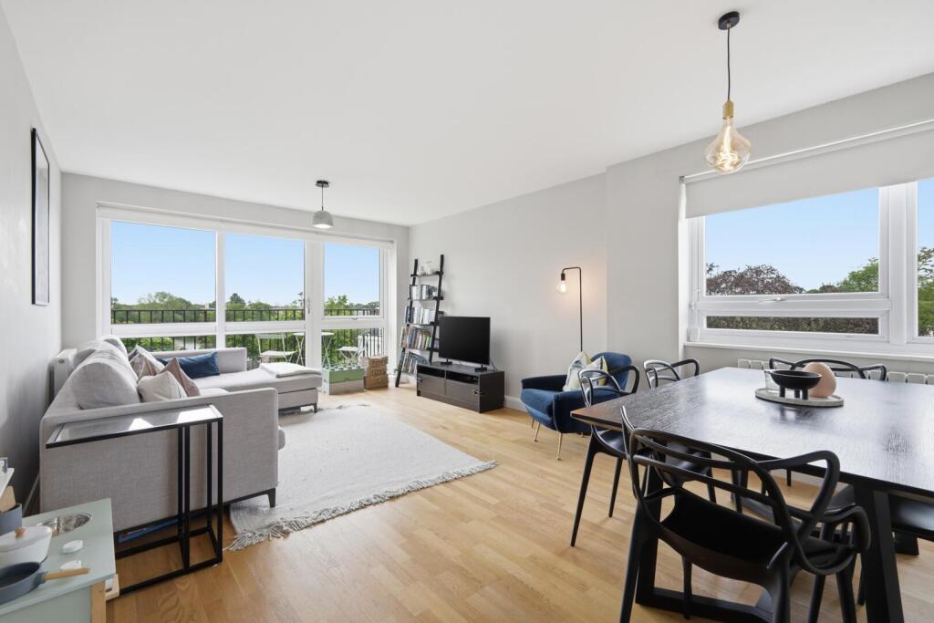 Main image of property: Orwell Lodge, Hermitage Walk, South Woodford