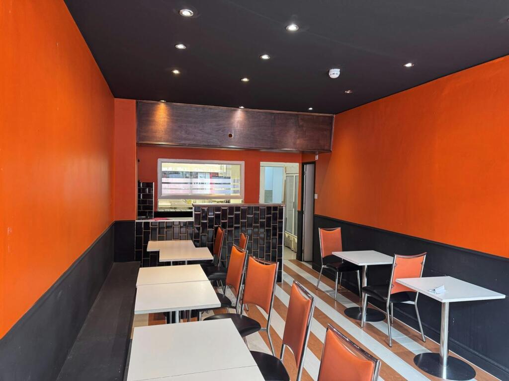 196A Southwark Park Road internal 2.jpg