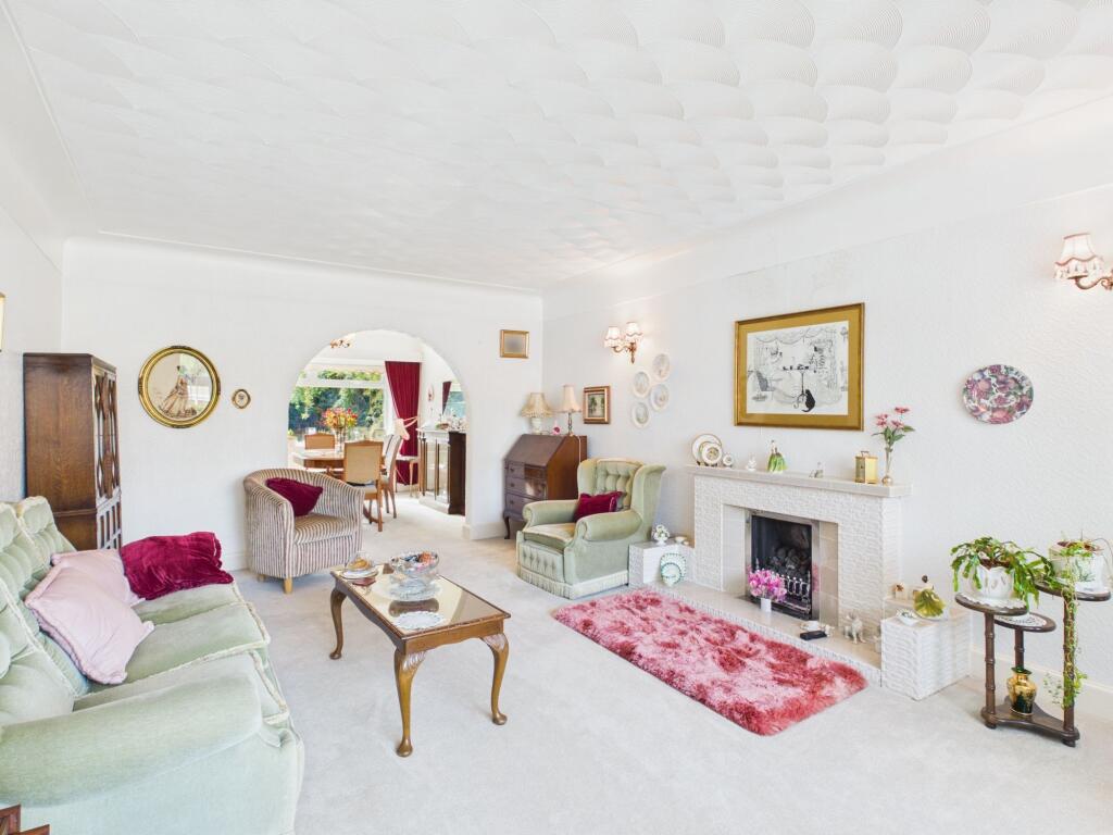 Sefton Gardens, Aughton, L39 photo 3
