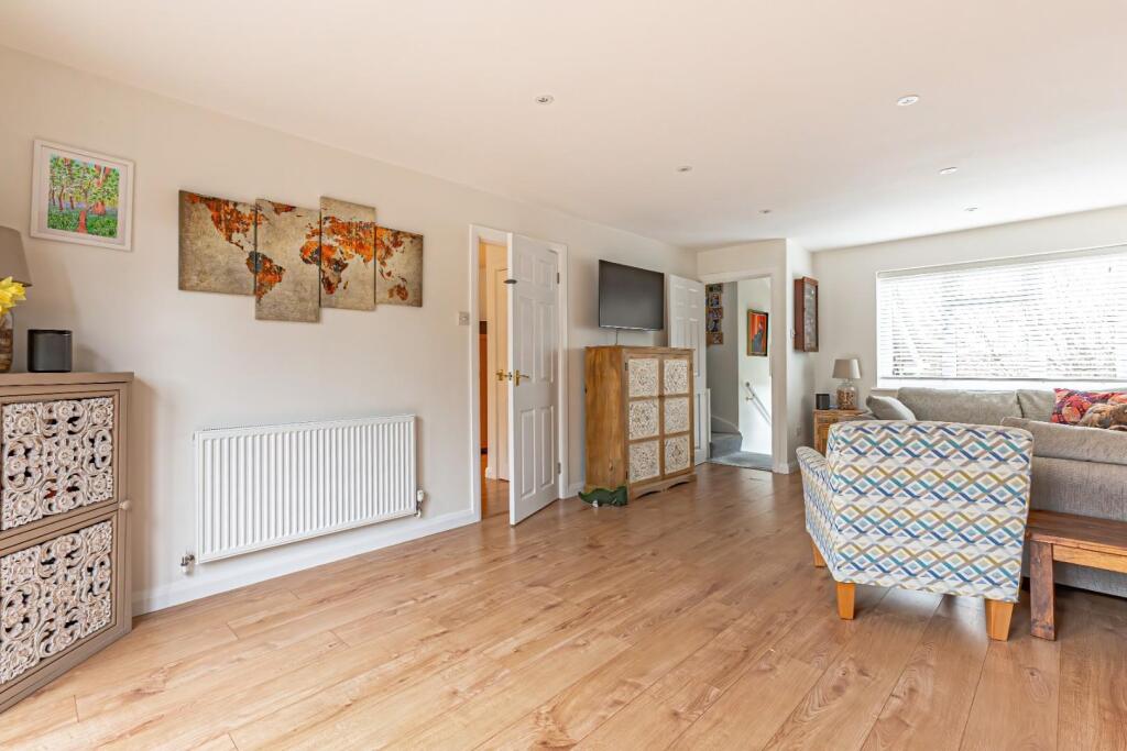 Grasmere Way, Leighton Buzzard photo 3