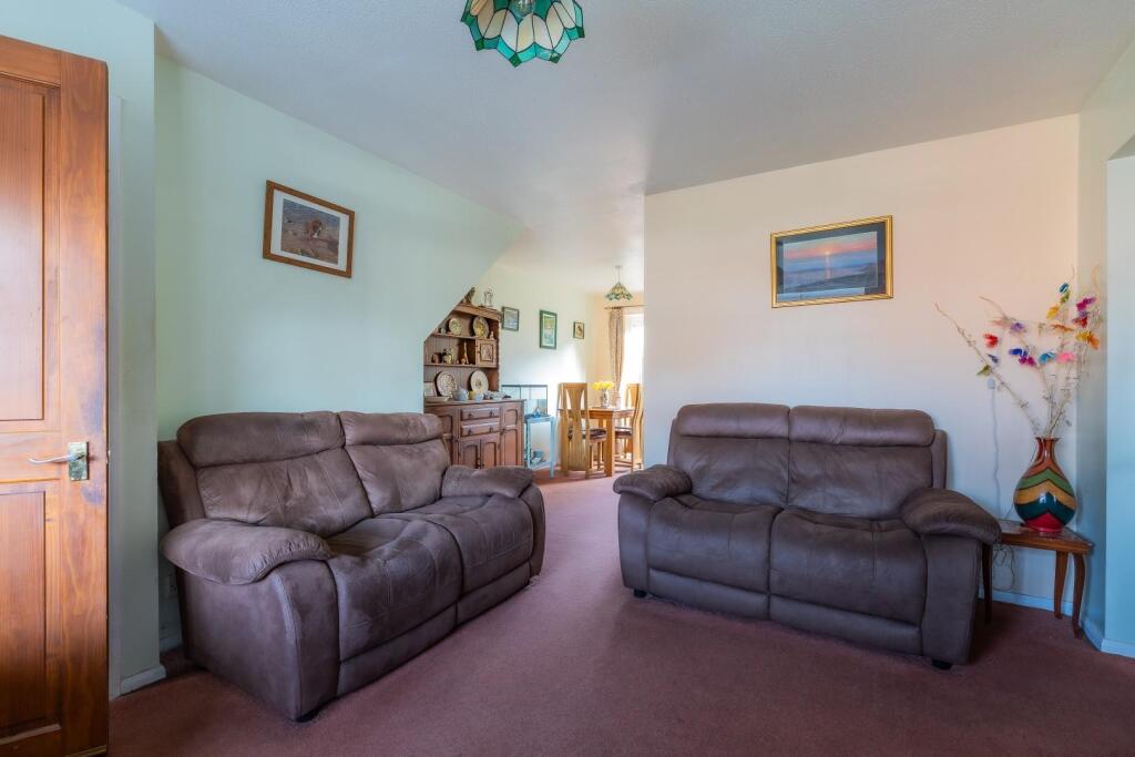 House in Rhiwderin, Pentre-Poeth, Graig - View 5