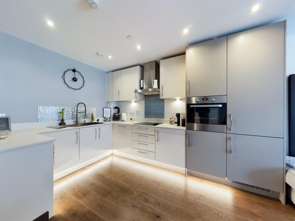 Harland Court, Bury St Edmunds, IP32 photo 2