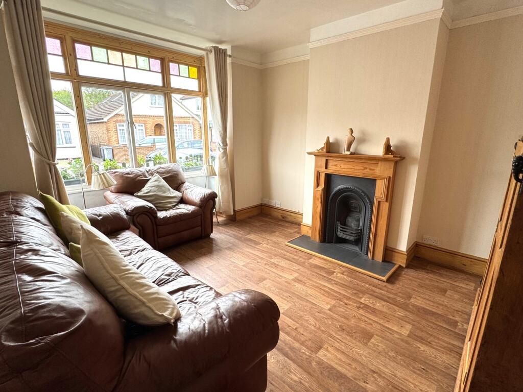 House in Twickenham - View 2