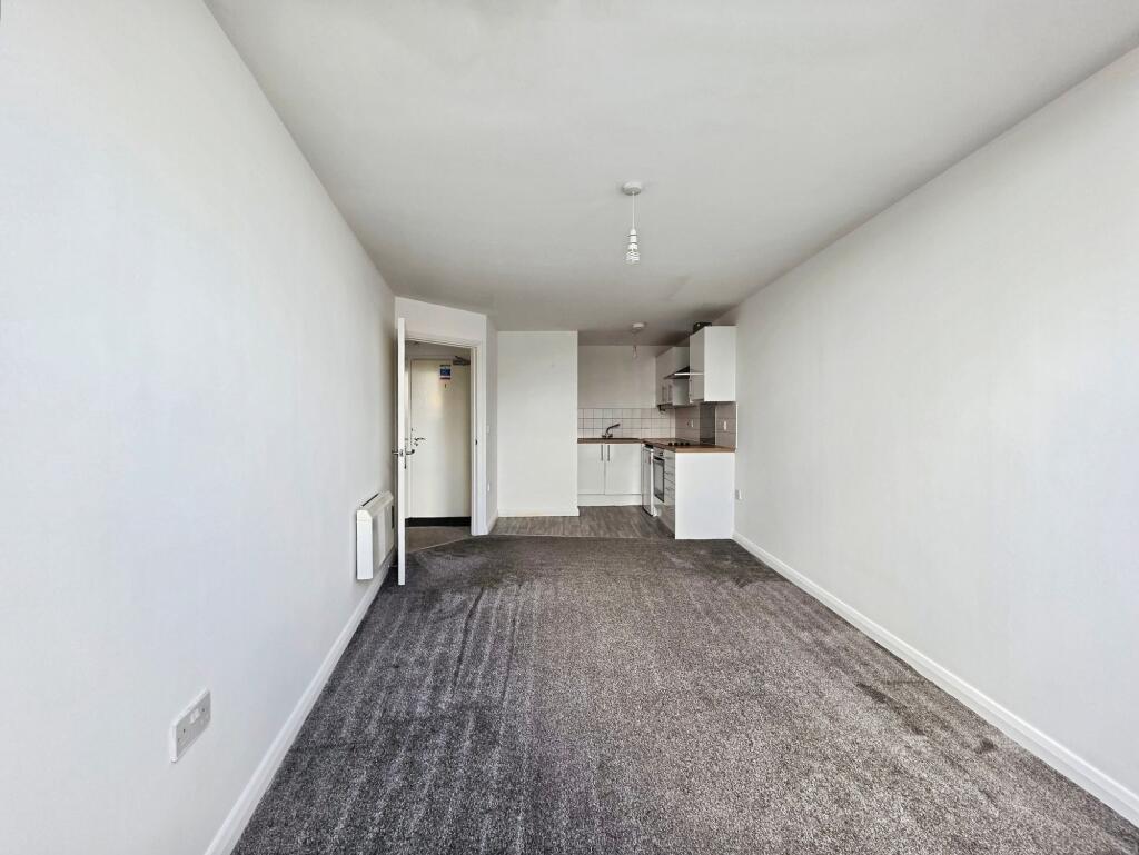 Apartment in Blackburn - More