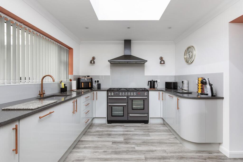 House in Brighton - View 4