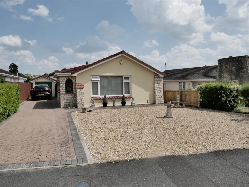 Main image of property: Oldbury Way, Curzon Park, Calne