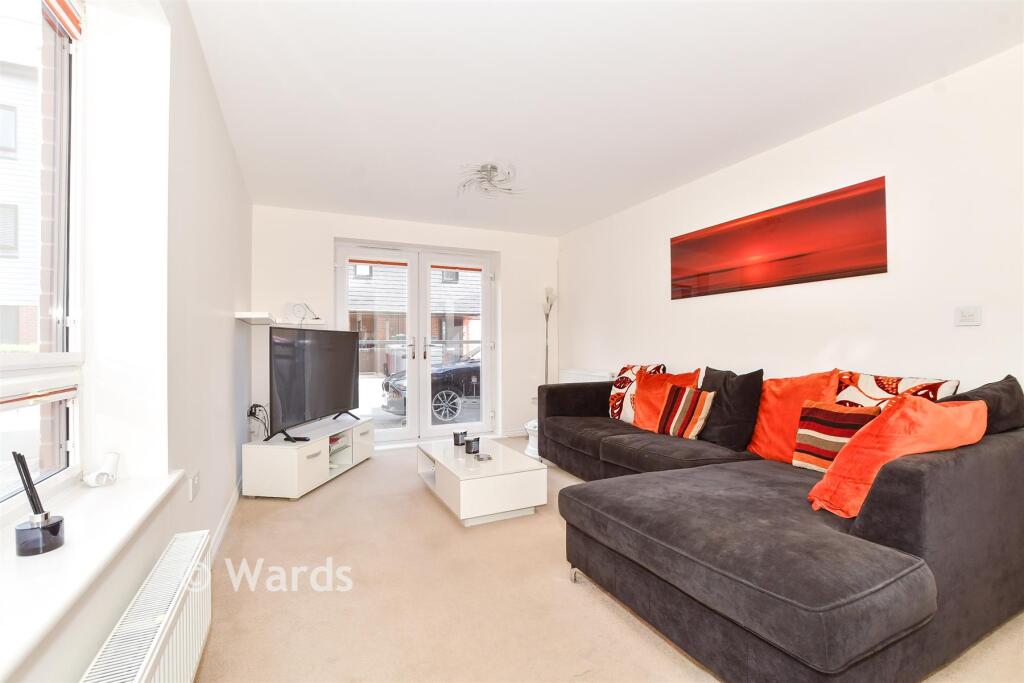 Apartment in Rochester - View 5