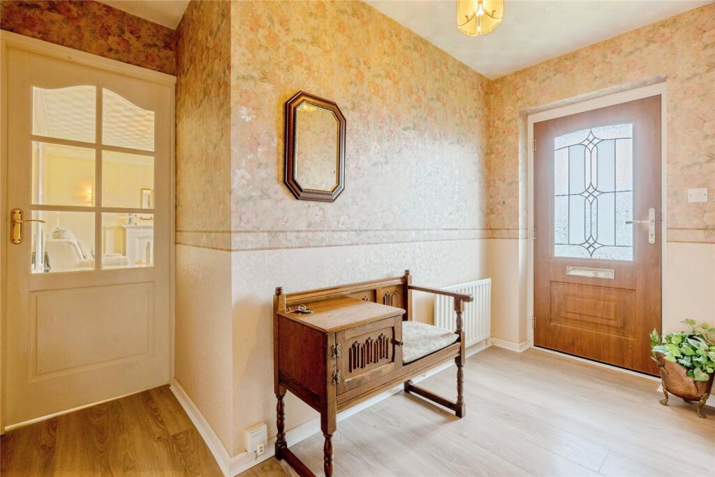 Horsfield Close, Colne, Lancashire, BB8 - View 4