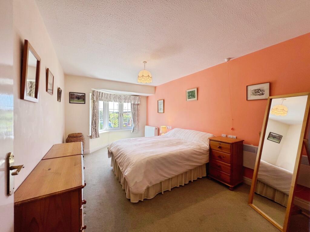 Apartment in Wychavon, Broadway - View 5