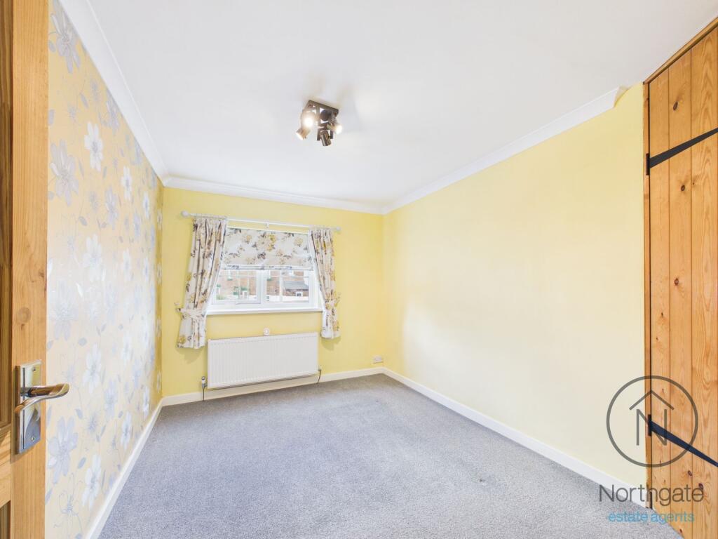 House in Darlington - More