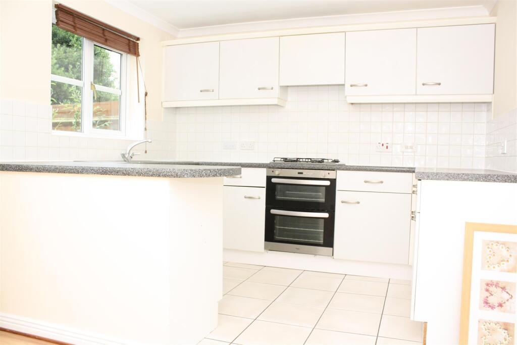 House in Oxford - View 2