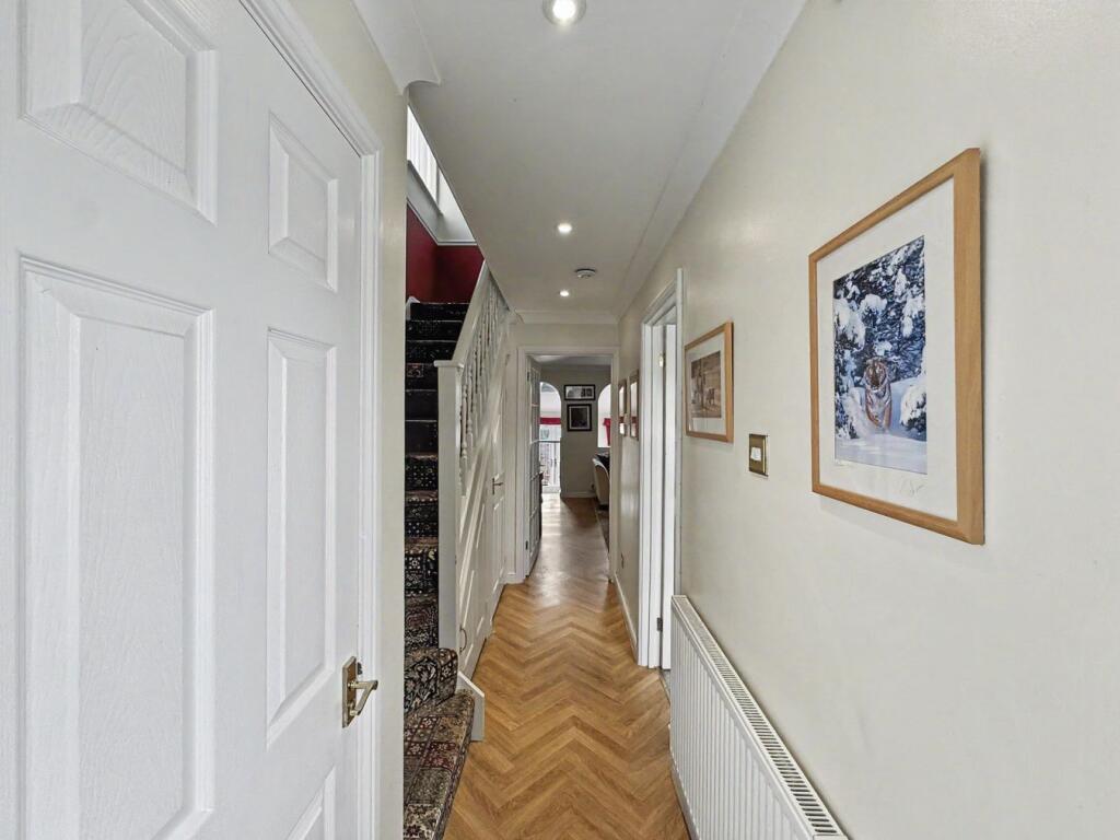 House in Mid Suffolk, Stowmarket - More