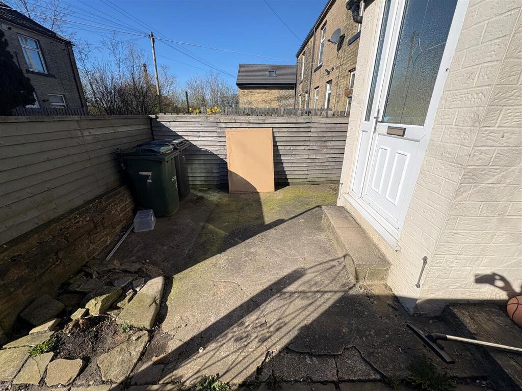 Additional image 11 of Wellington Street, Queensbury, Bradford