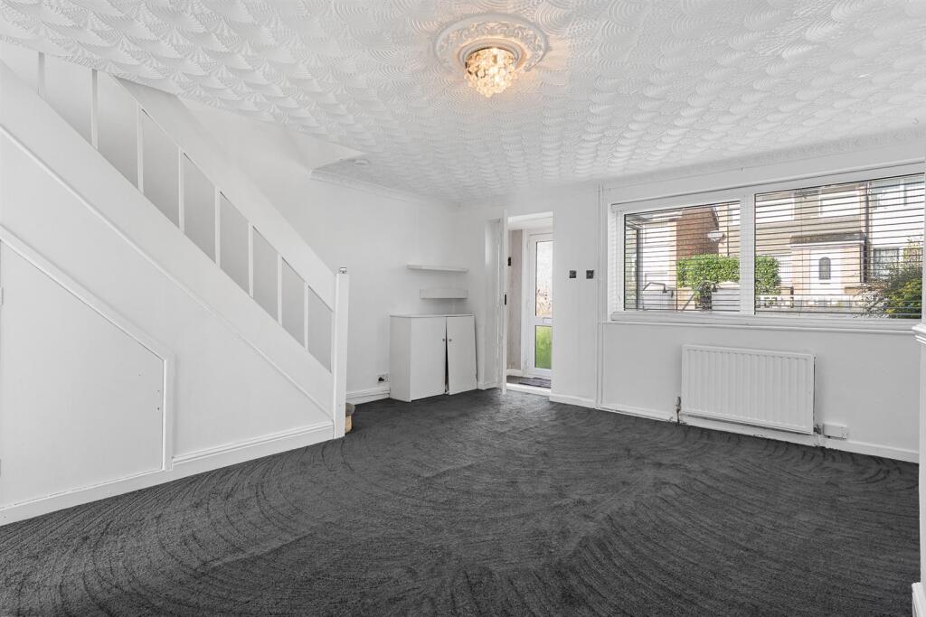 Sheila Walk, Fazakerley, Liverpool photo 4