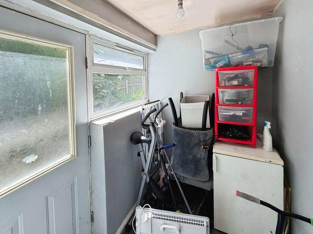 Park Springs Road, Gainsborough photo 4