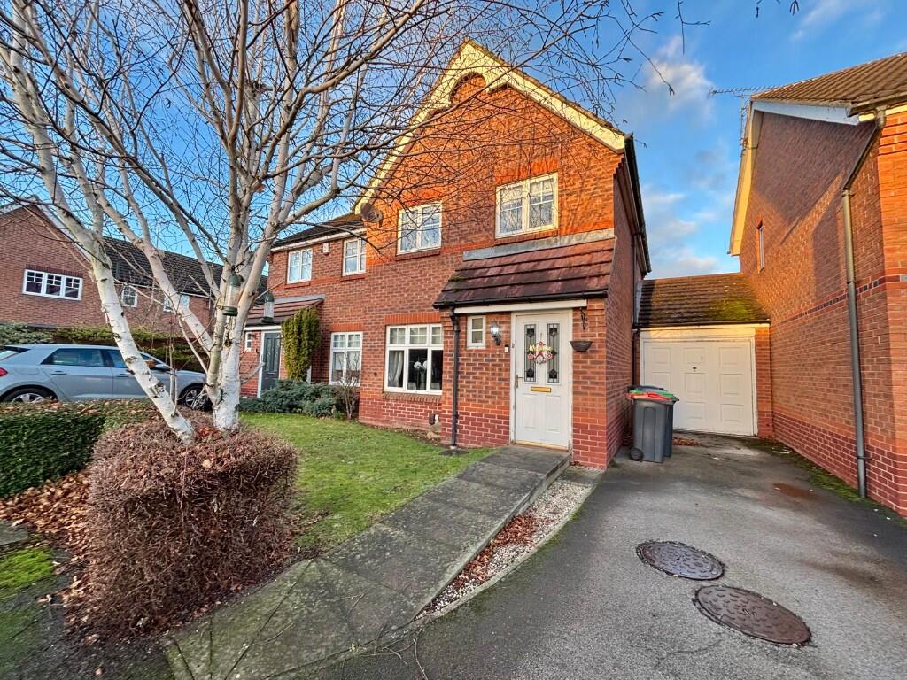 Main image of property: Minstrel Close, Hucknall, Nottingham