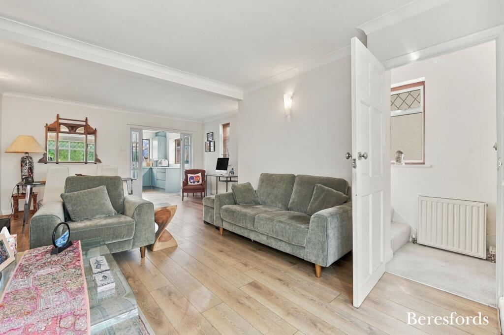 House in London - View 4