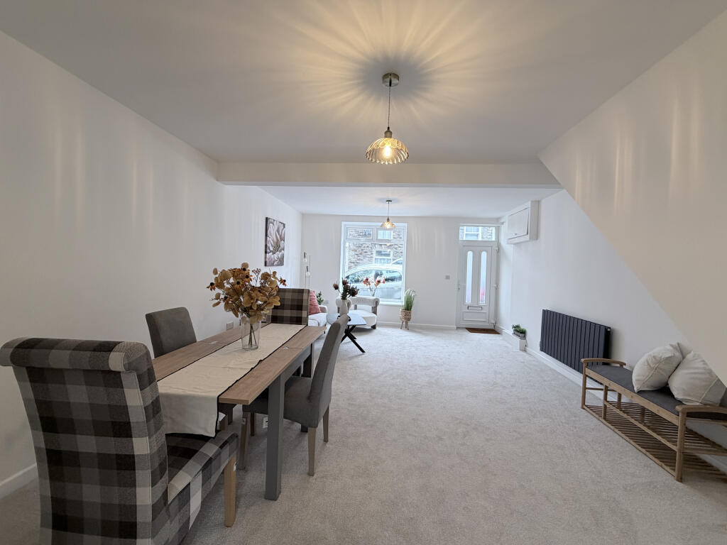 House in Cardiff, Treherbert - View 3