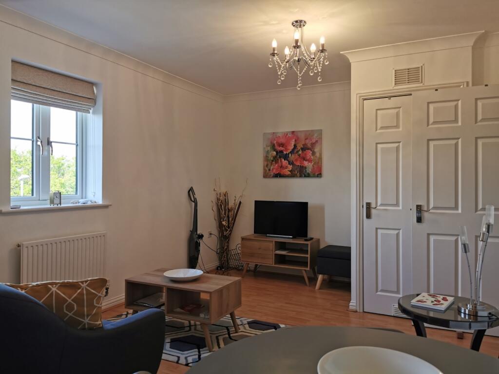 Apartment in Chichester, East Wittering - View 3