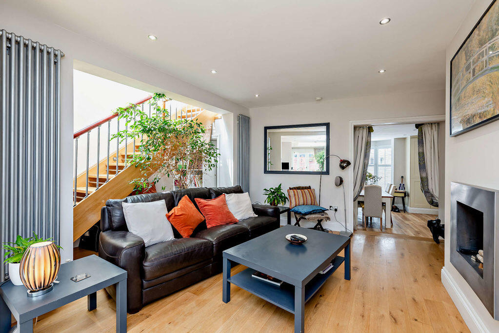 House in Farndon, Crewe by Farndon - View 5