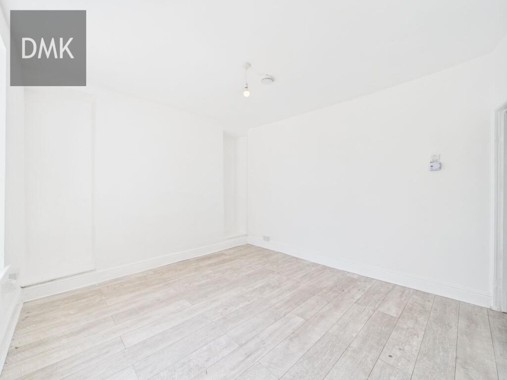 House in Swansea, Landore - View 5