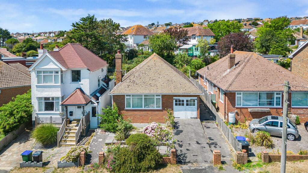 3-bed detached on Bannings Vale, Saltdean, BN2, £400,000