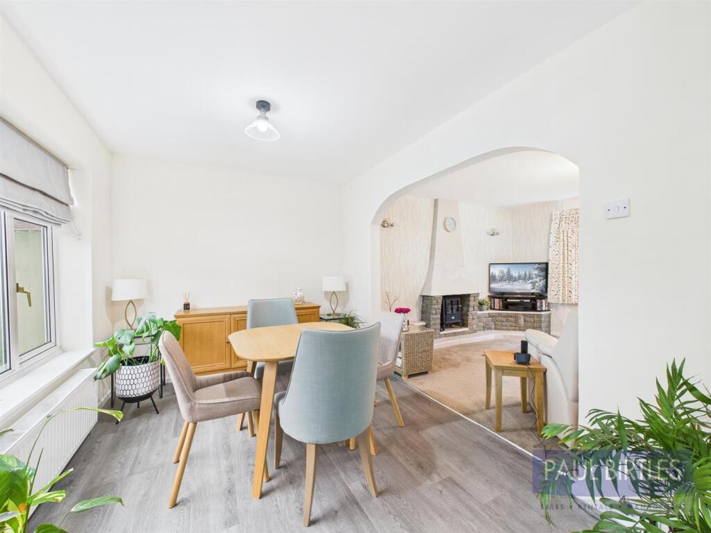 Davyhulme Road, Davyhulme, Trafford, M41 8QD photo 3