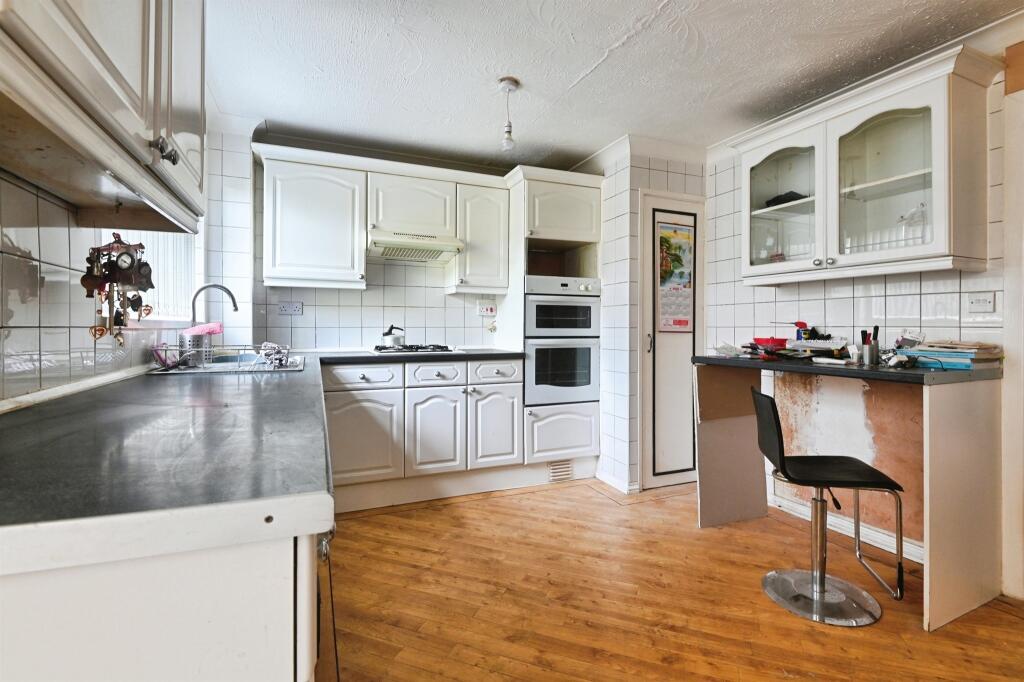 House in Solihull, Chelmsley Wood - More