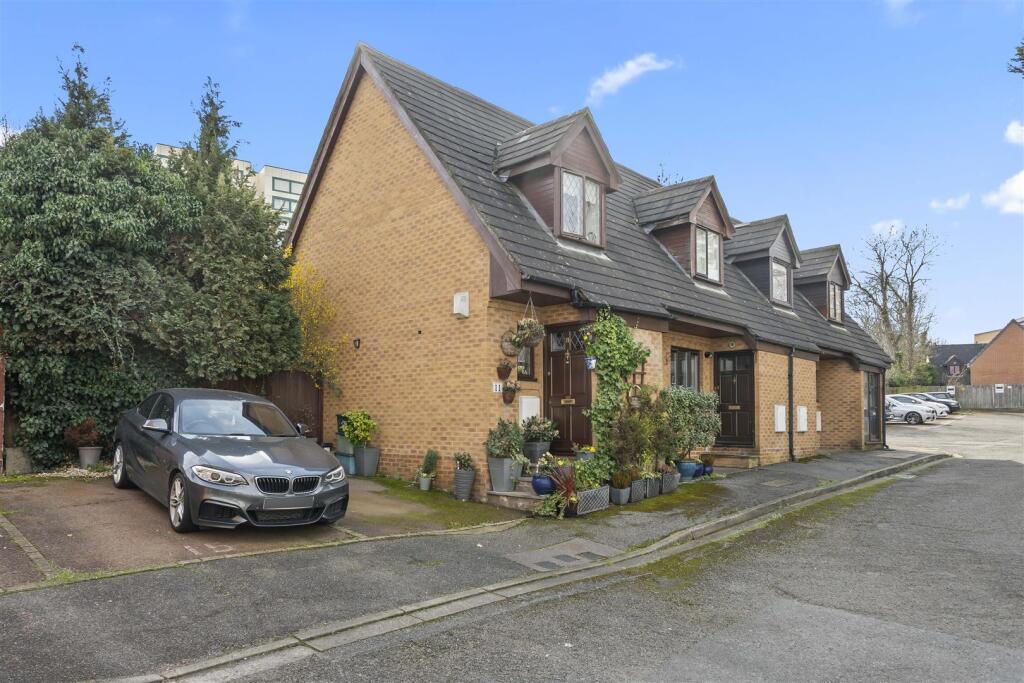 Main image of property: Bradshaws Close, London