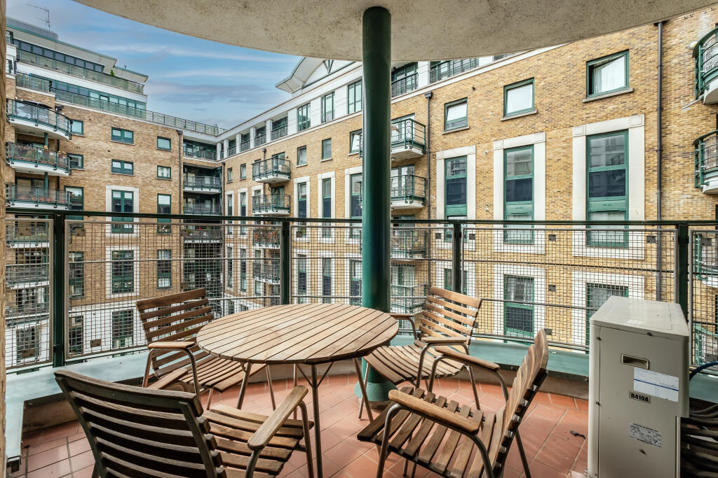 Apartment in London - View 4