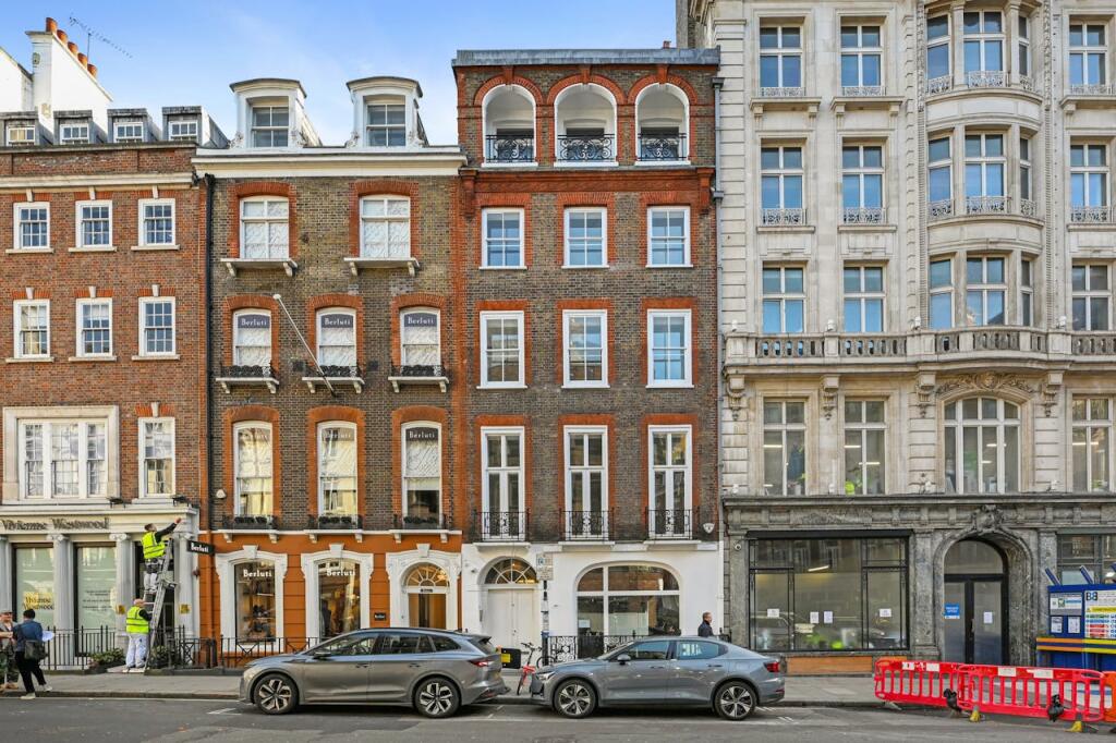 Main image of property: 42 Conduit Street, London, W1S 2YH