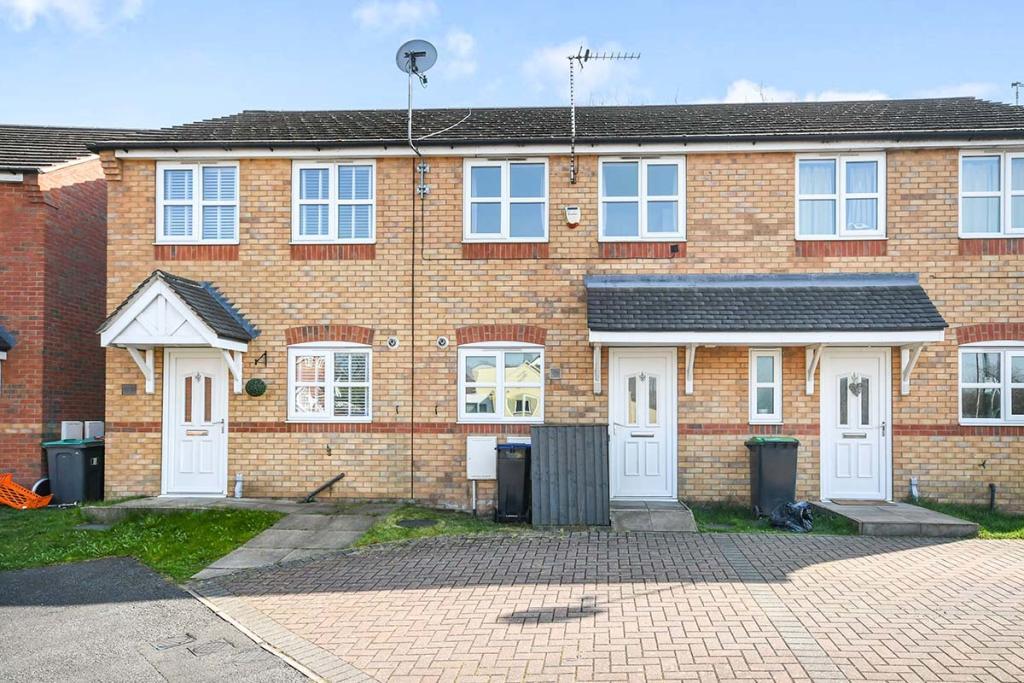 Main image of property: Portland Heights, Huthwaite NG17