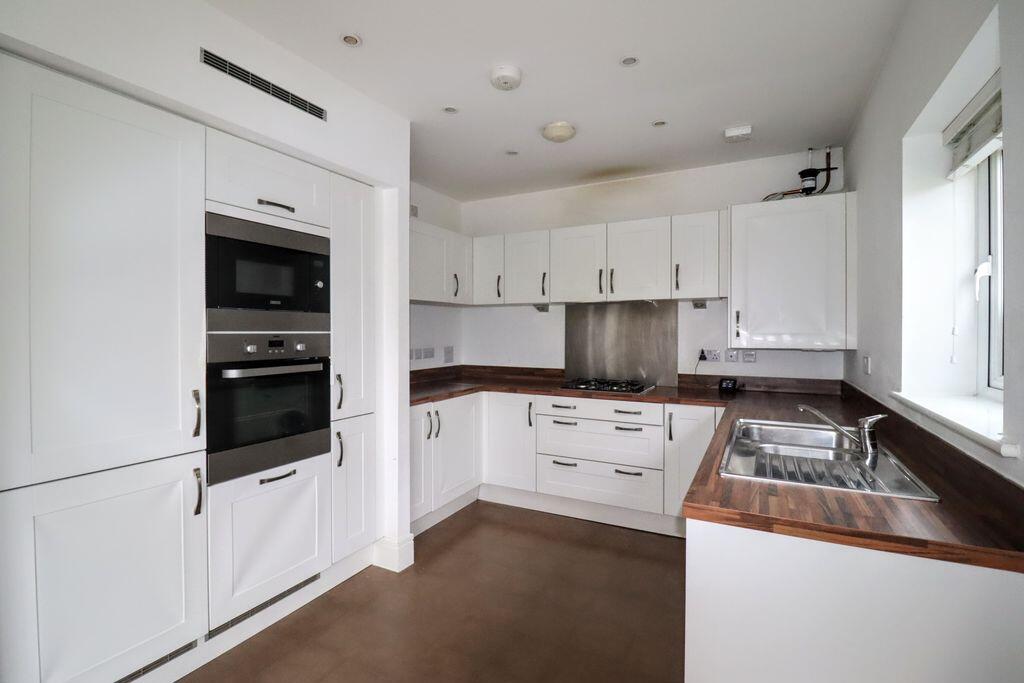 House in Milton Keynes - View 4