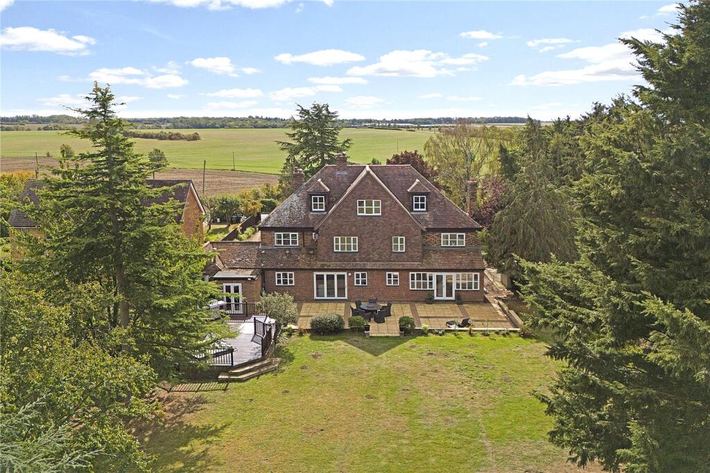 Main image of property: Bourn Road, Caxton, Cambridge, Cambridgeshire, CB23