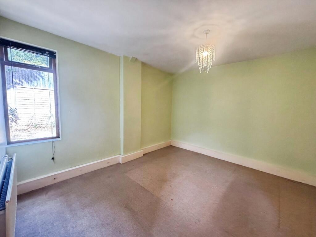 House in Rochester - View 4