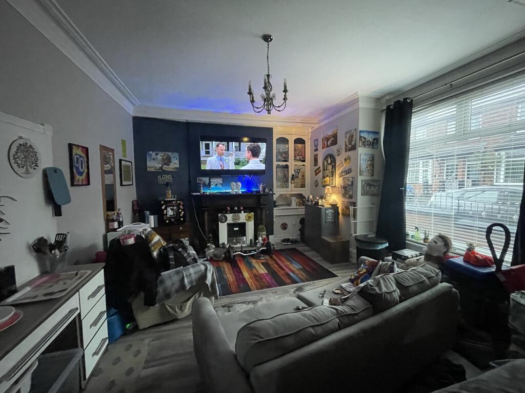 140 Lower Rawson Street, Farnworth, Bolton, Lancashire BL4 7RT photo 4